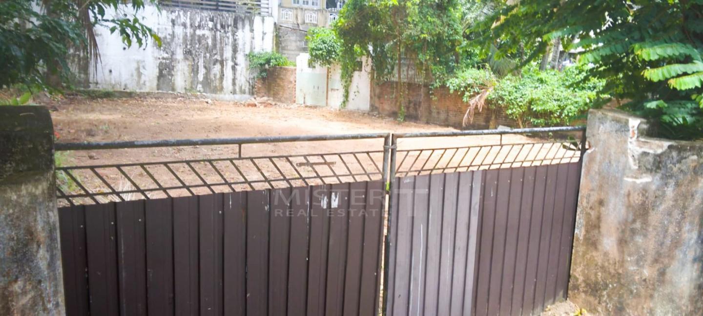 Land For Sale In Pita Kotte- image 1