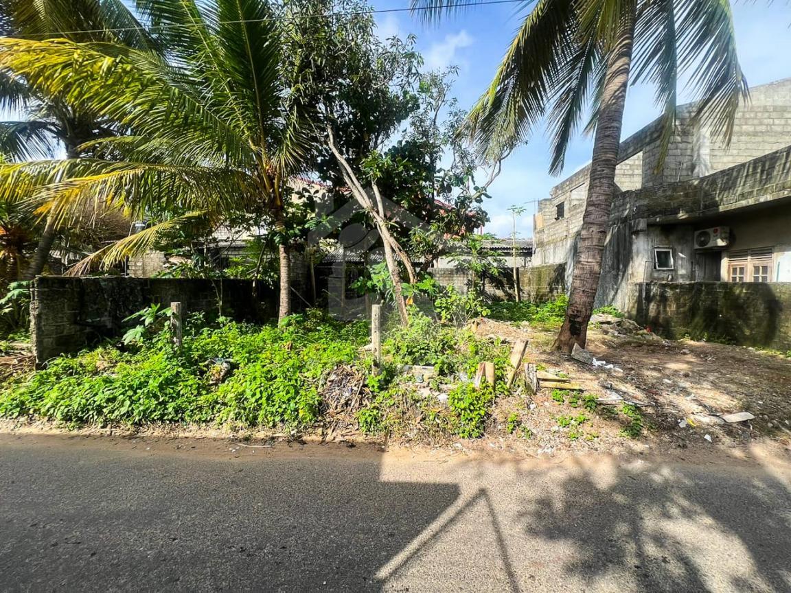 Land for Sale in Ratmalana- image 1