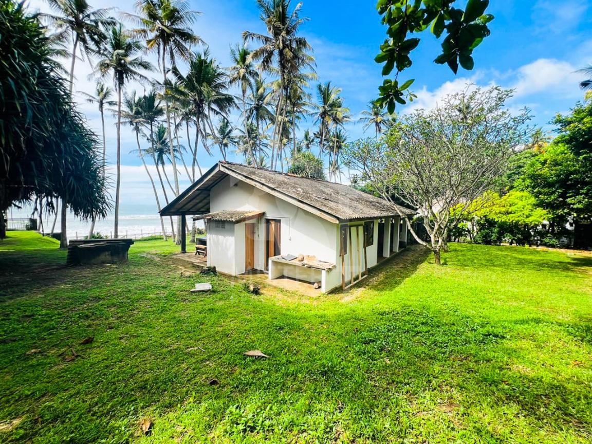 Commercial Land for Sale in Matara- image 1