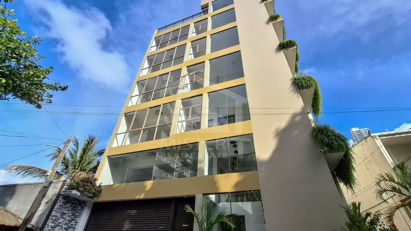 Land with House for Sale in Colombo 03- image 1