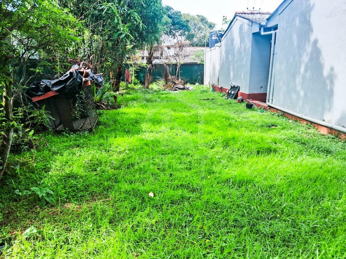 Land with House for Sale in Moratuwa- image 2