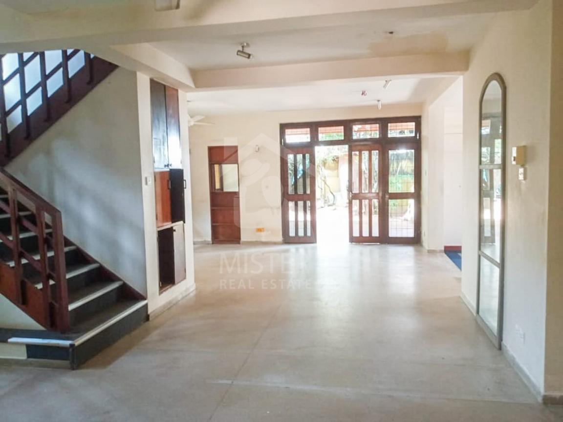 Land for Sale in Colombo 08- image 3