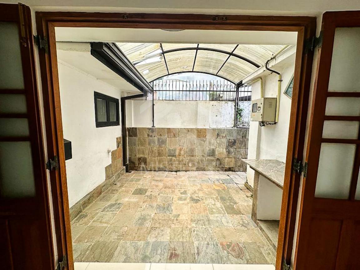 Land with House for Sale in Colombo 05- image 5