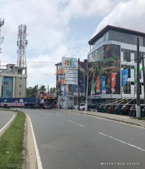 Land for Sale in Rajagiriya - image 4