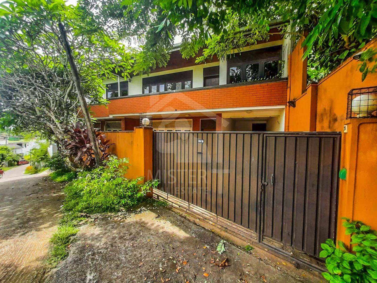 Land for Sale in Battaramulla - image 1