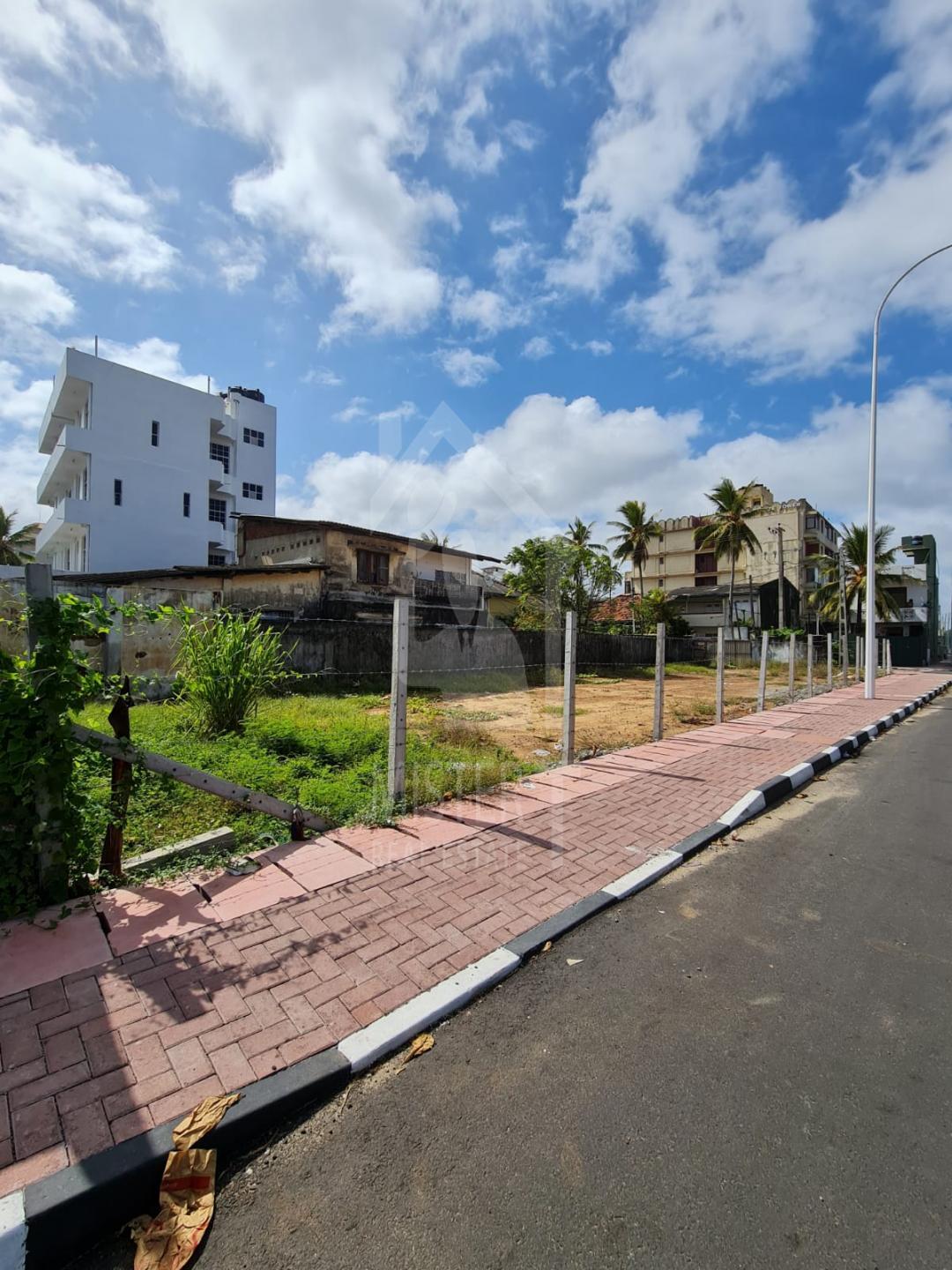 Valuable Land for Sale in Marine Drive - image 1