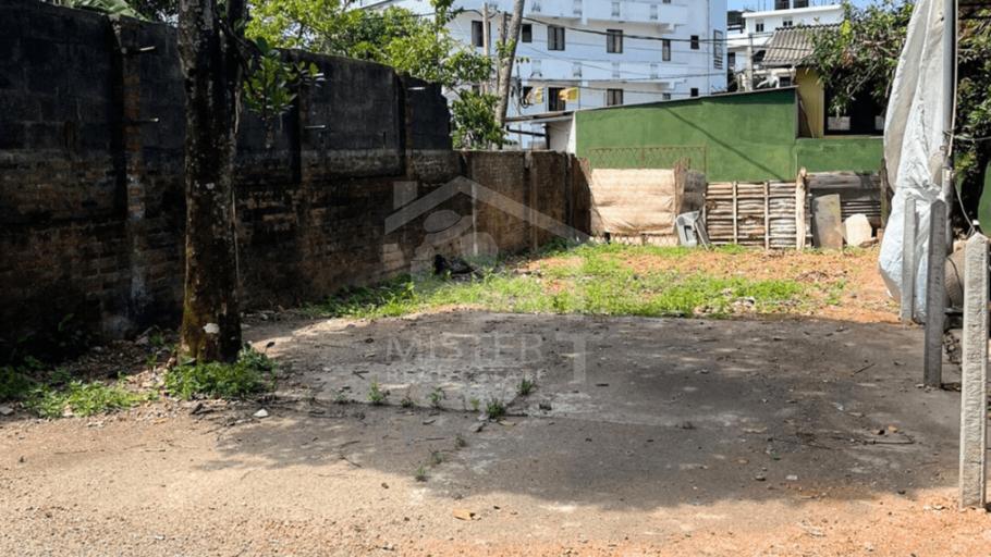 Land for Sale in Maharagama- image 1