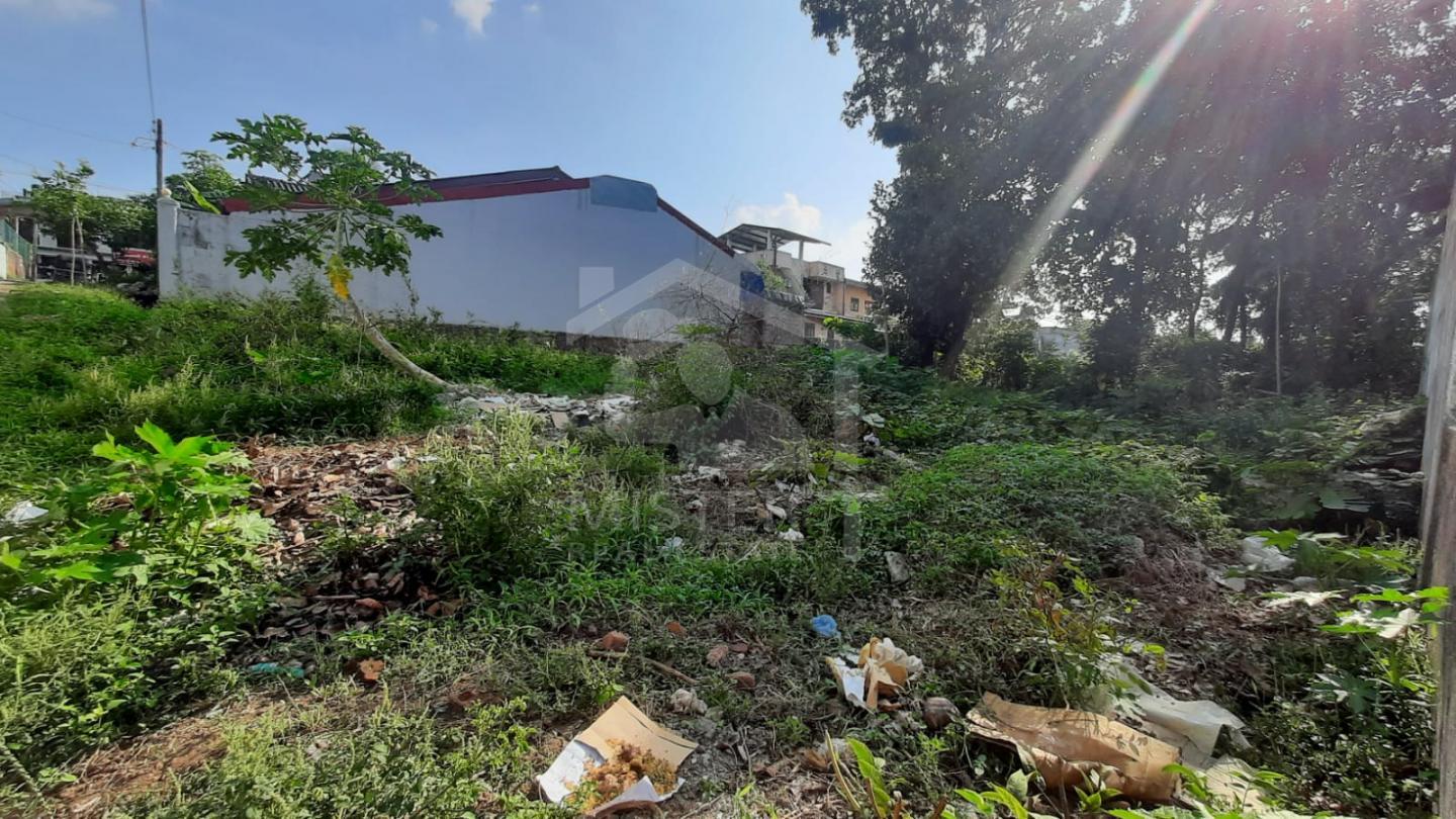 Land for Sale in Battaramulla - image 1