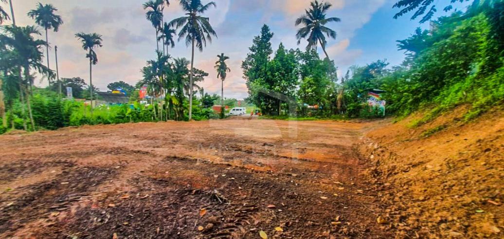 Land for Sale in Malabe - image 1