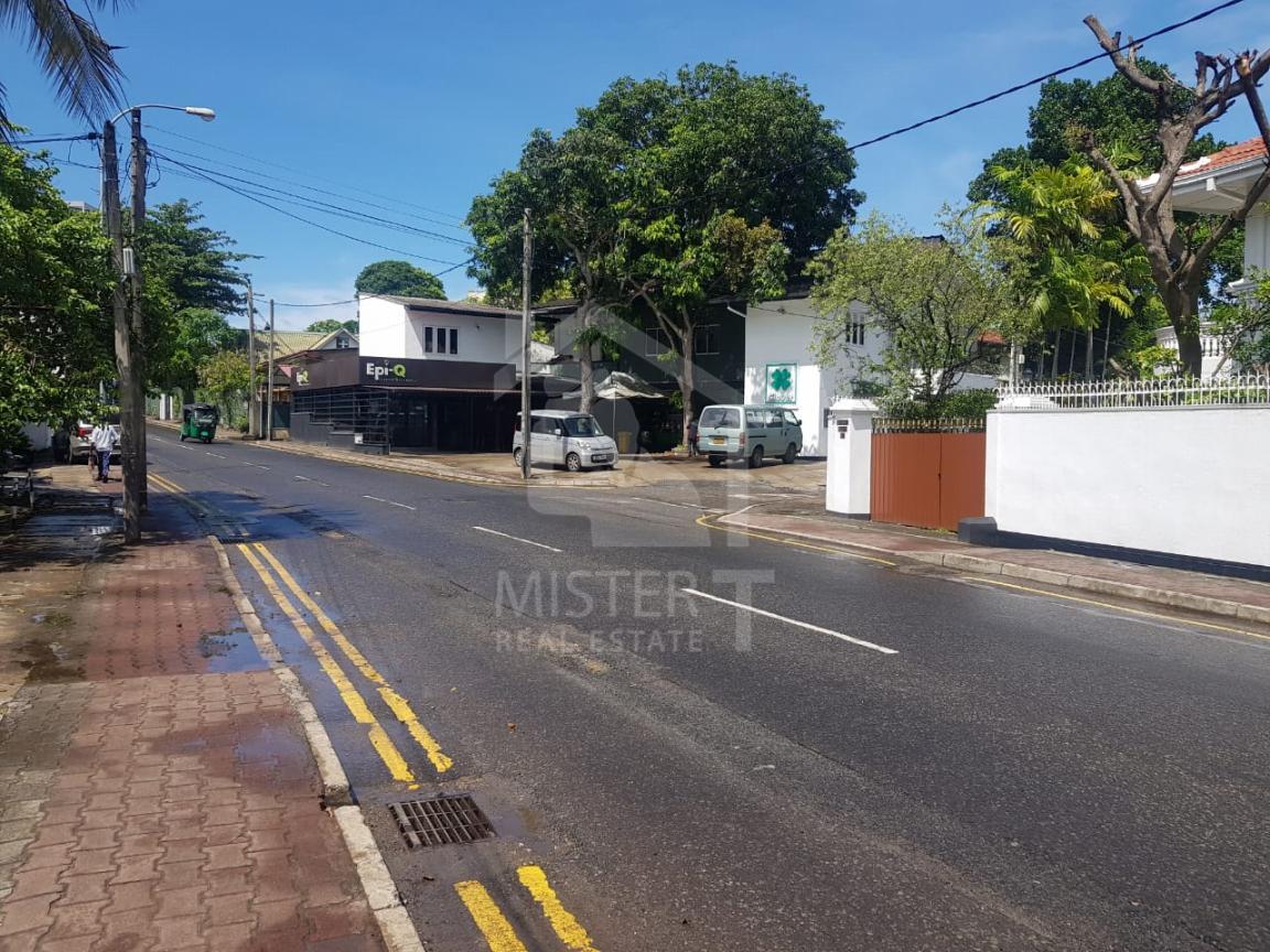 Land for Sale in Colombo 05- image 2