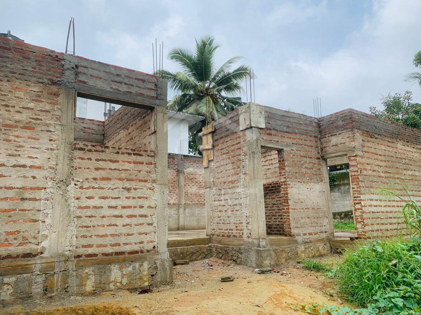 Land for Sale in Kadawatha - image 3