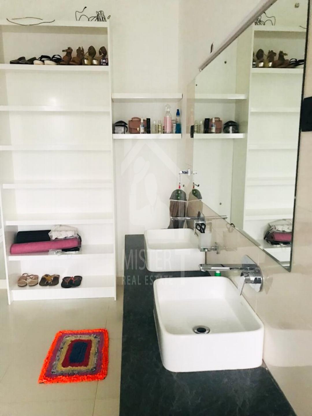 Luxury House for Rent in Pelawatta- image 10