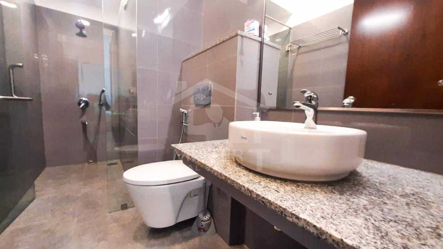 Apartment for Rent at Iconic Galaxy- image 10