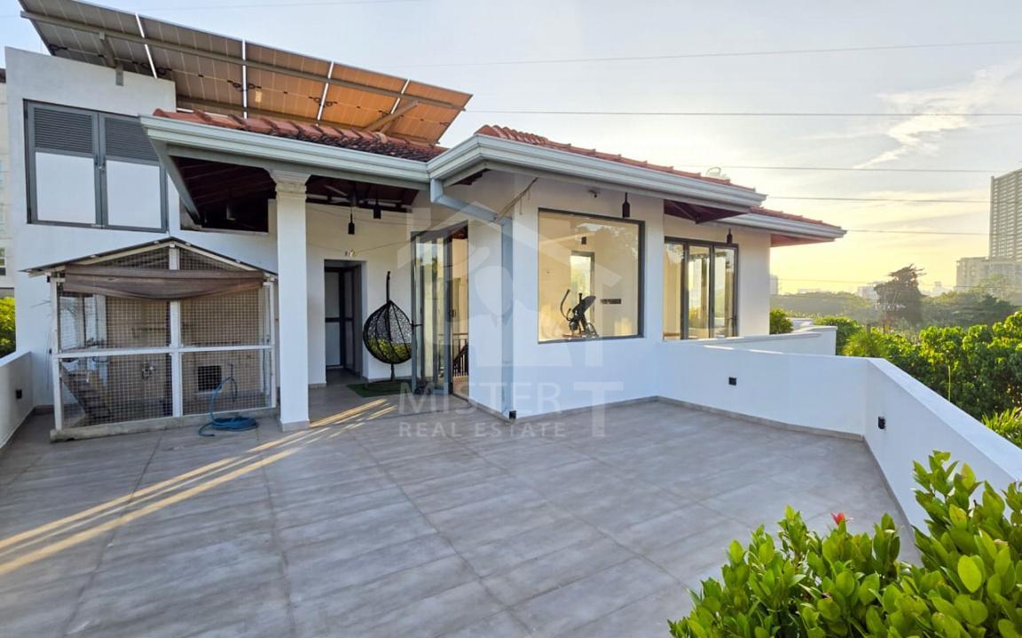 Luxury House for Rent in Rajagiriya- image 10