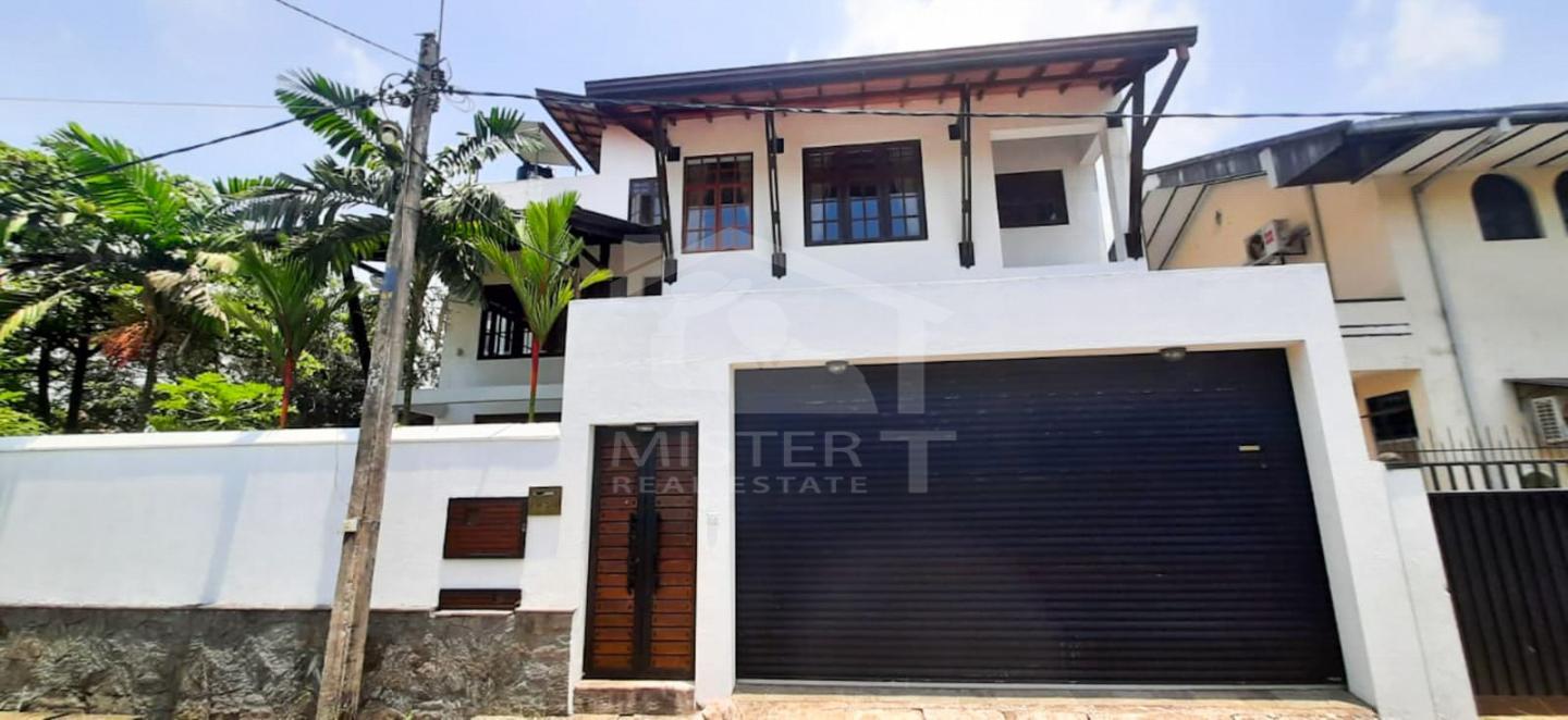 Luxury House for Rent in Nawala- image 1