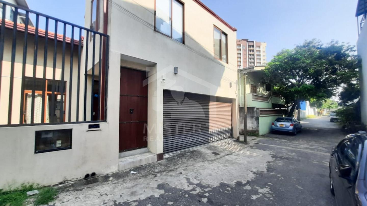 House for Rent in Colombo 05- image 1