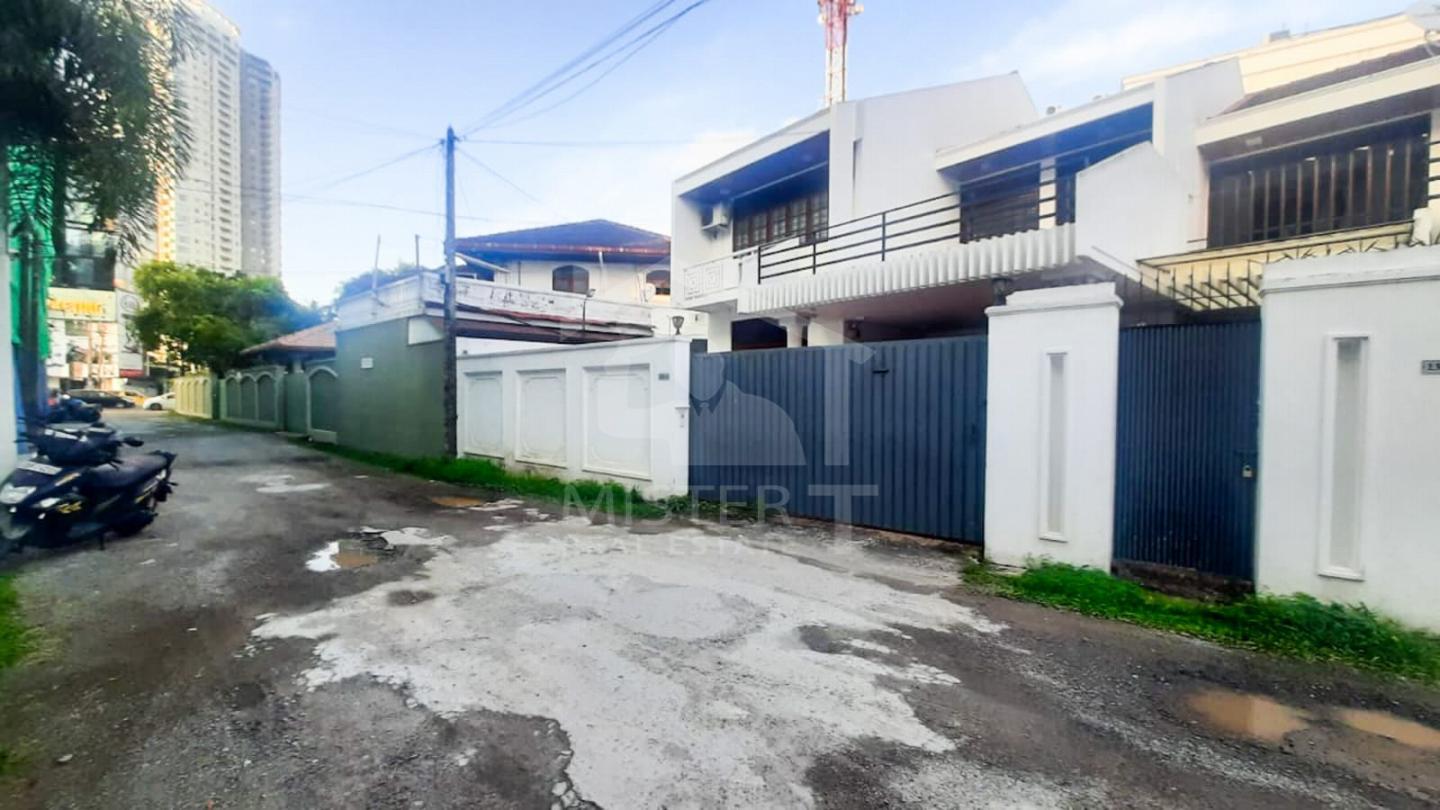 Commercial Property for Rent in Rajagiriya- image 1