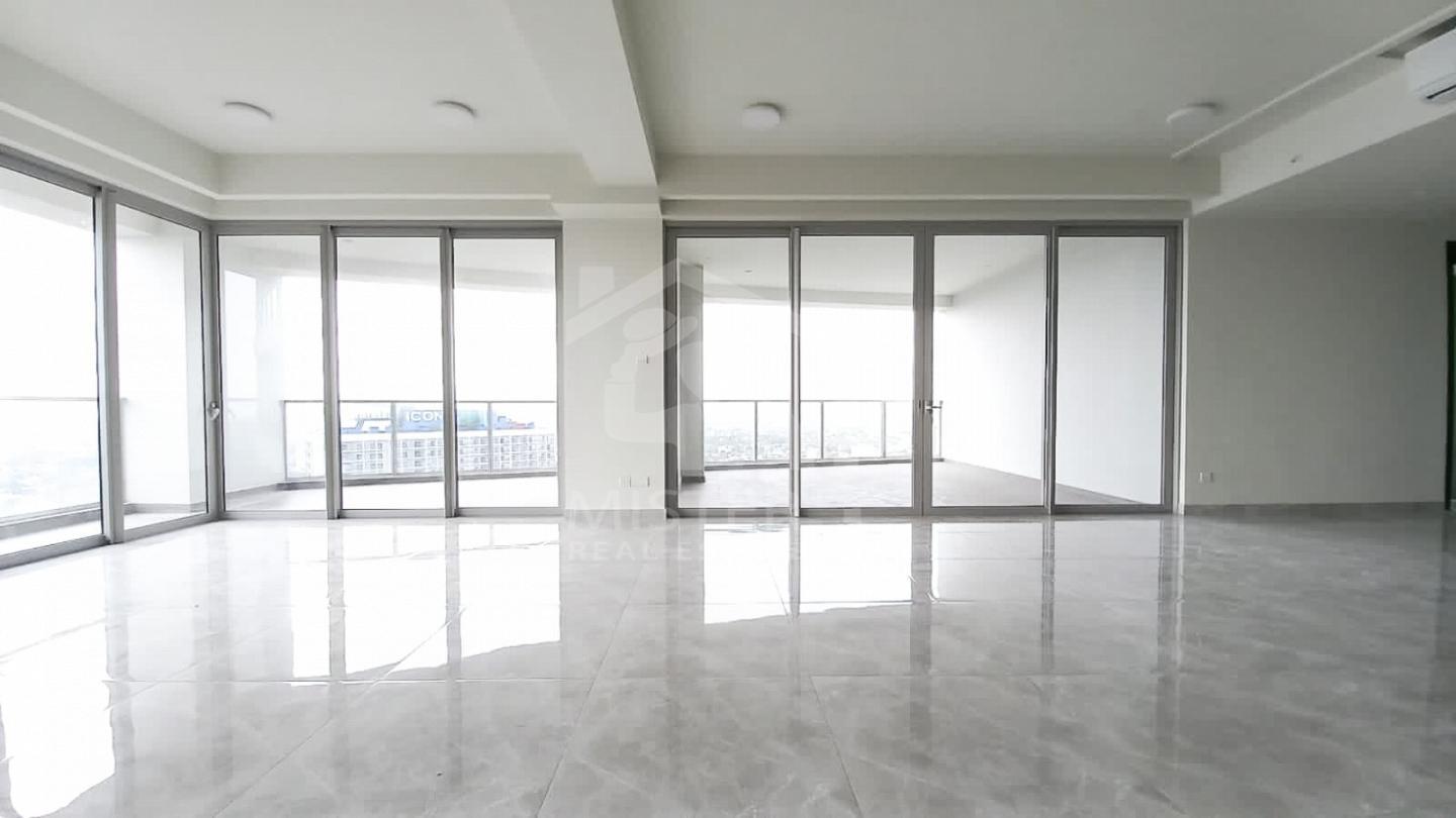 Penthouse for Rent at Capital Heights, Rajagiriya- image 1