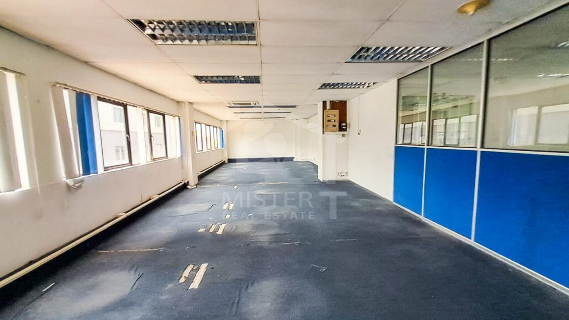 Commercial Property for Rent in Colombo 02- image 1