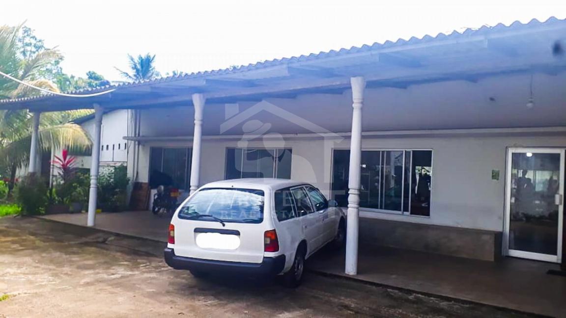 Commercial Property for Rent in Kolonnawa- image 1