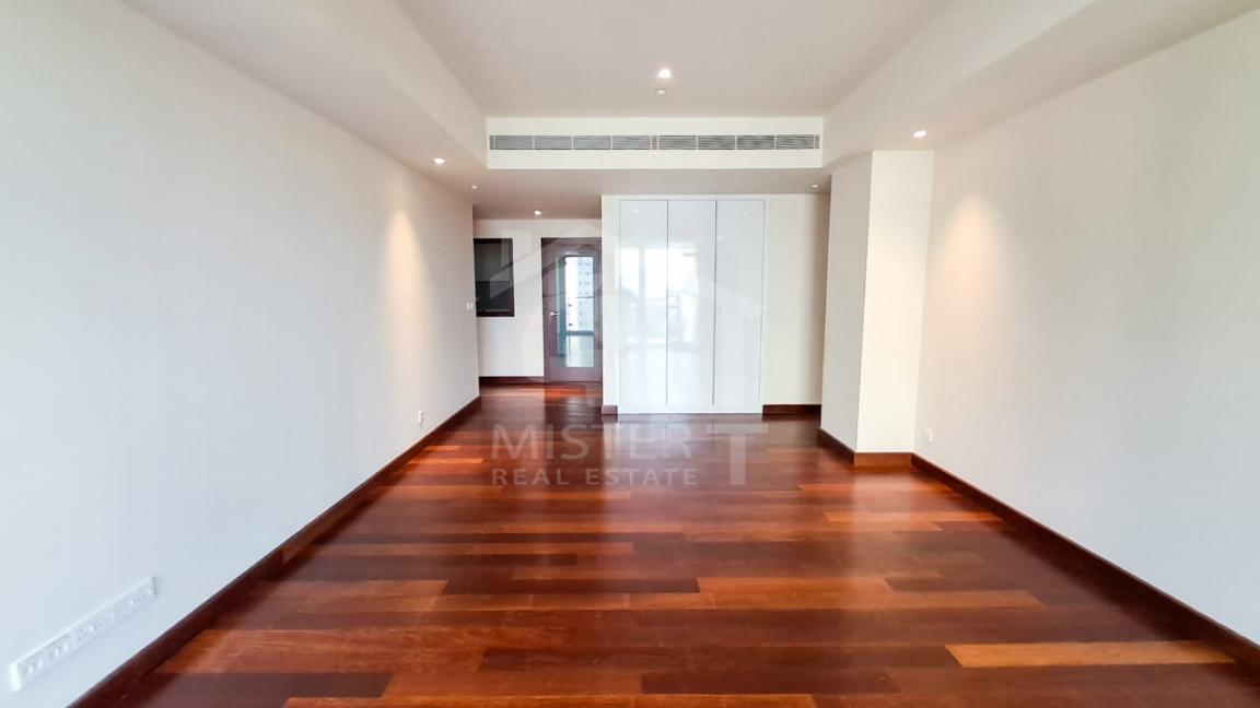 Apartment for Rent at Cinnamon Life, Colombo 02- image 1