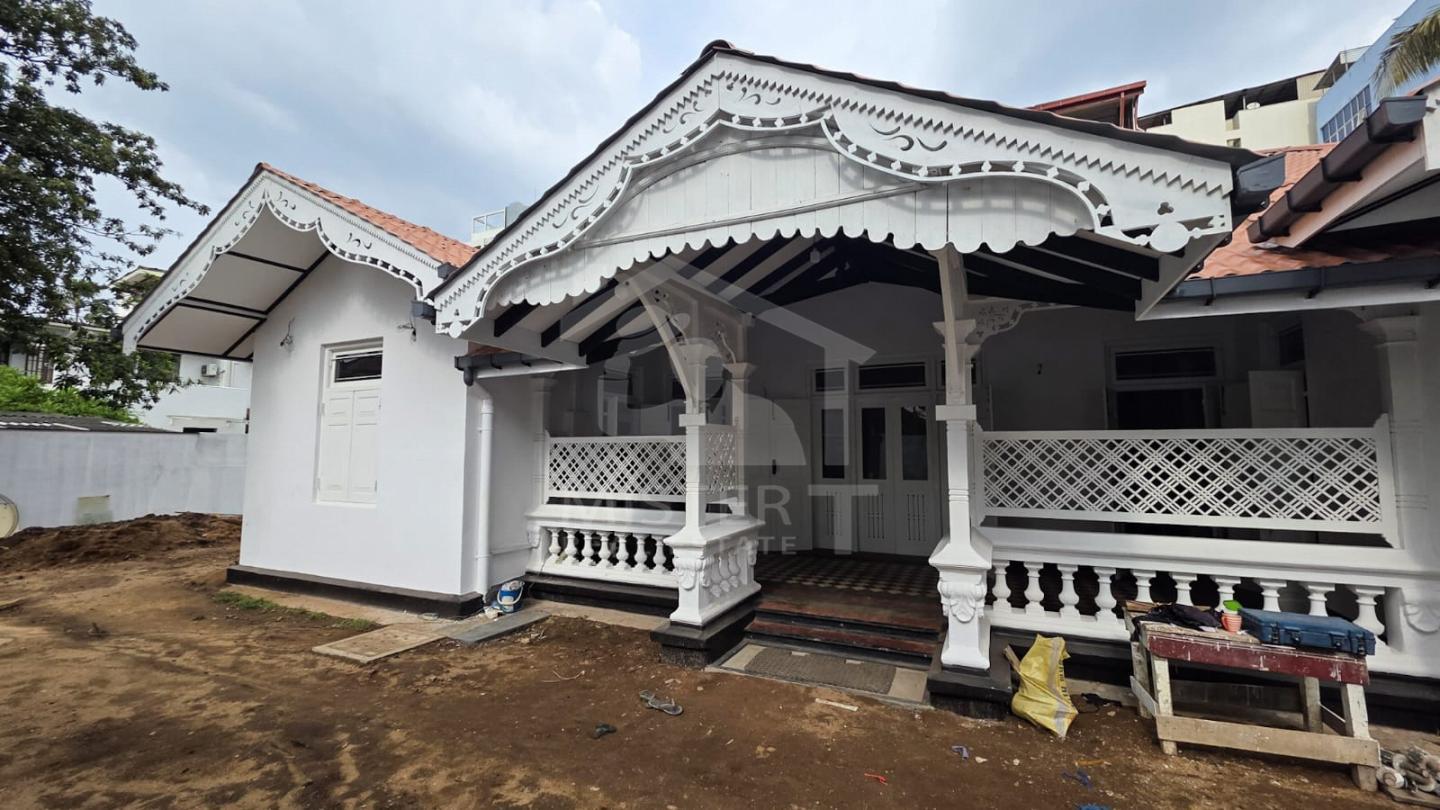 Commercial Property for Rent in Colombo 4- image 1