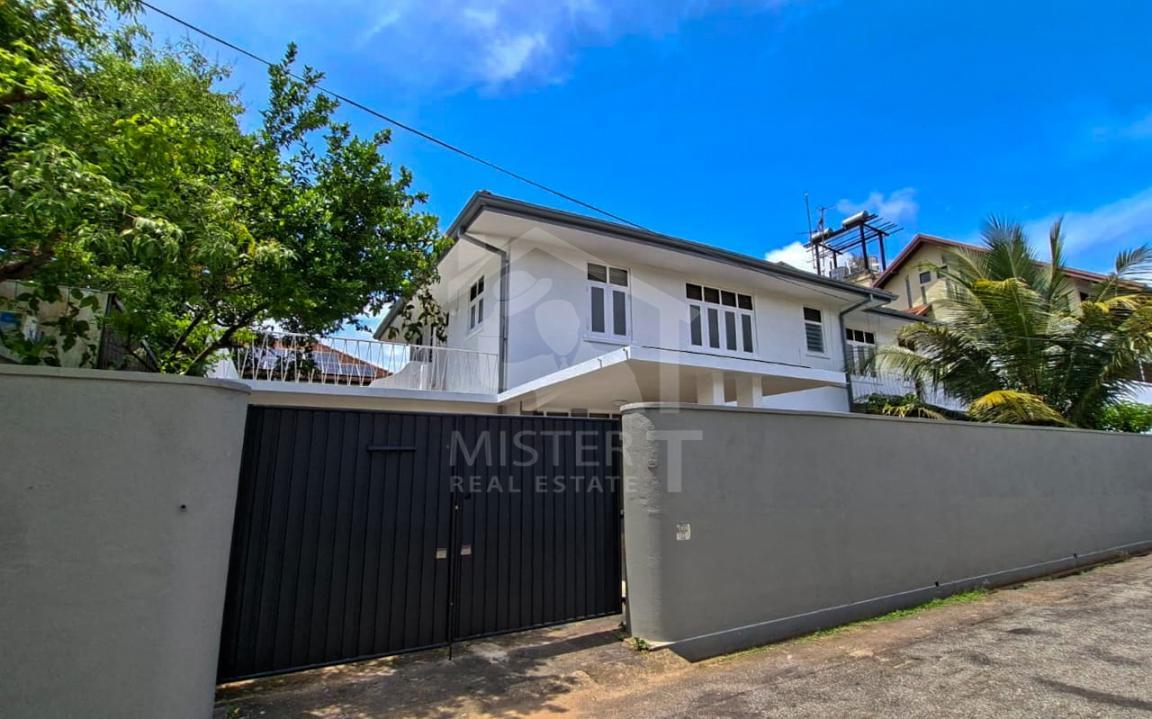 Commercial Property for Rent in Colombo 07- image 1