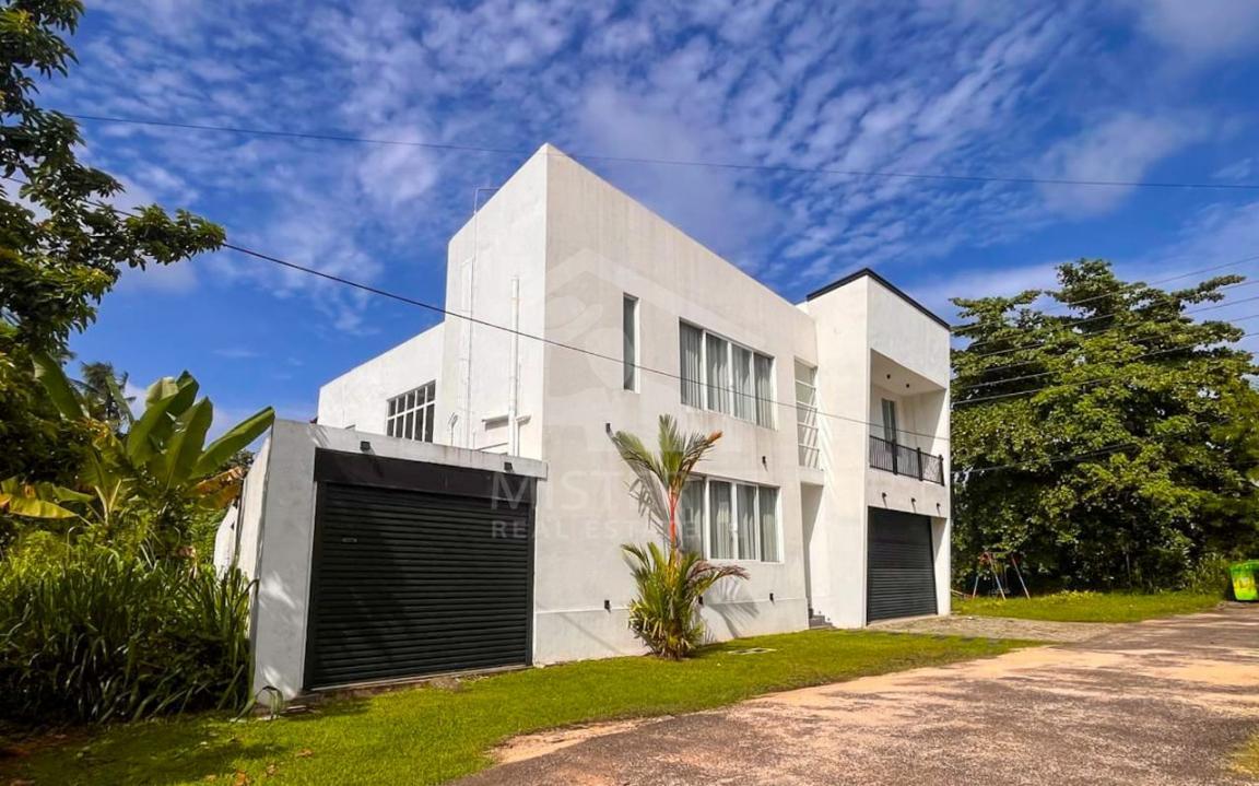 House for Rent in Kotte- image 1