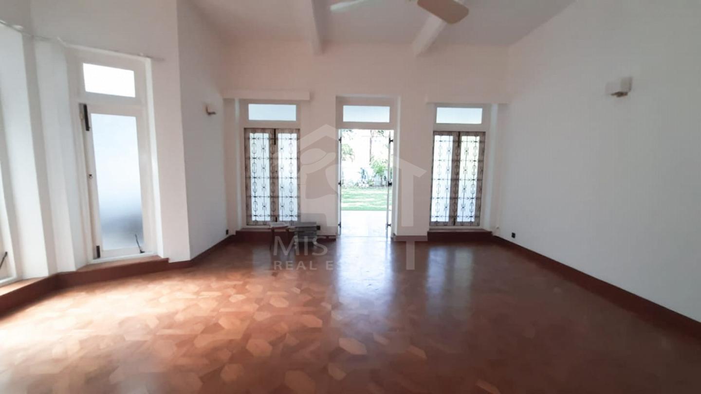 House for Rent in Colombo 05- image 2