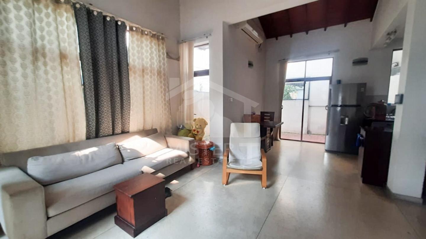 House for Rent in Colombo 05- image 2