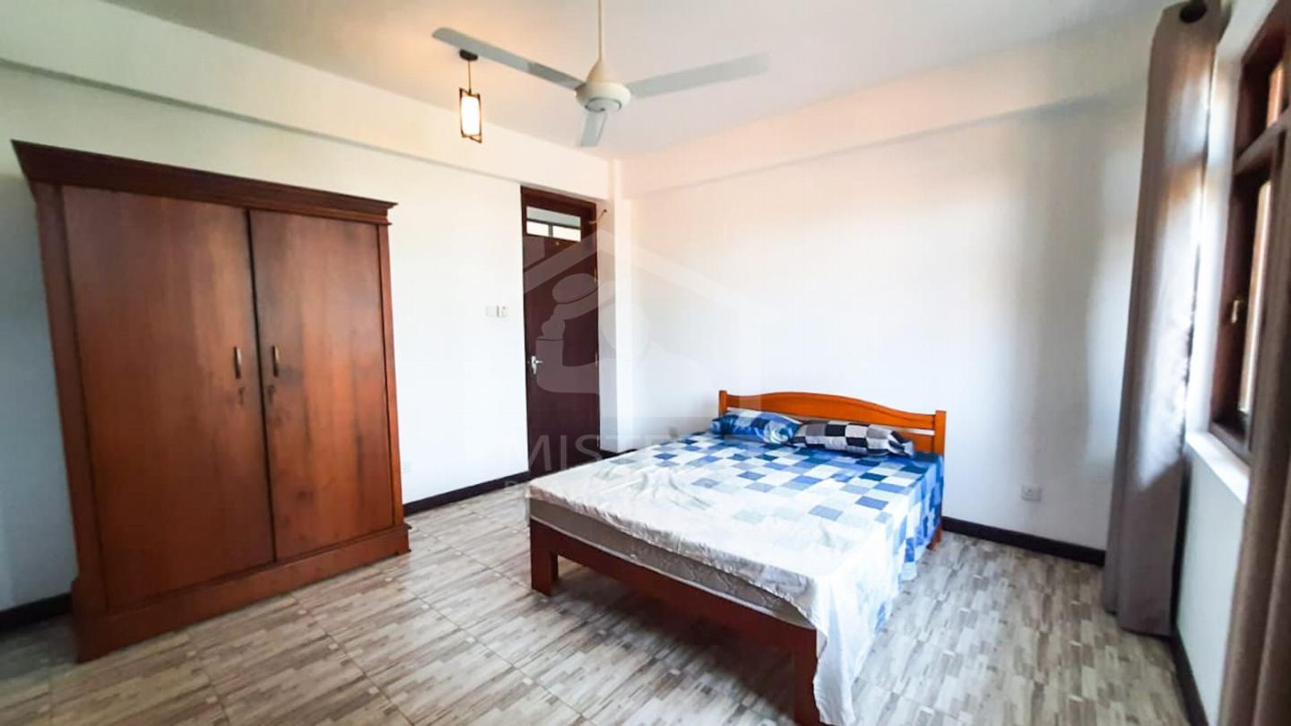 Private Apartment for Rent in Colombo 05- image 2