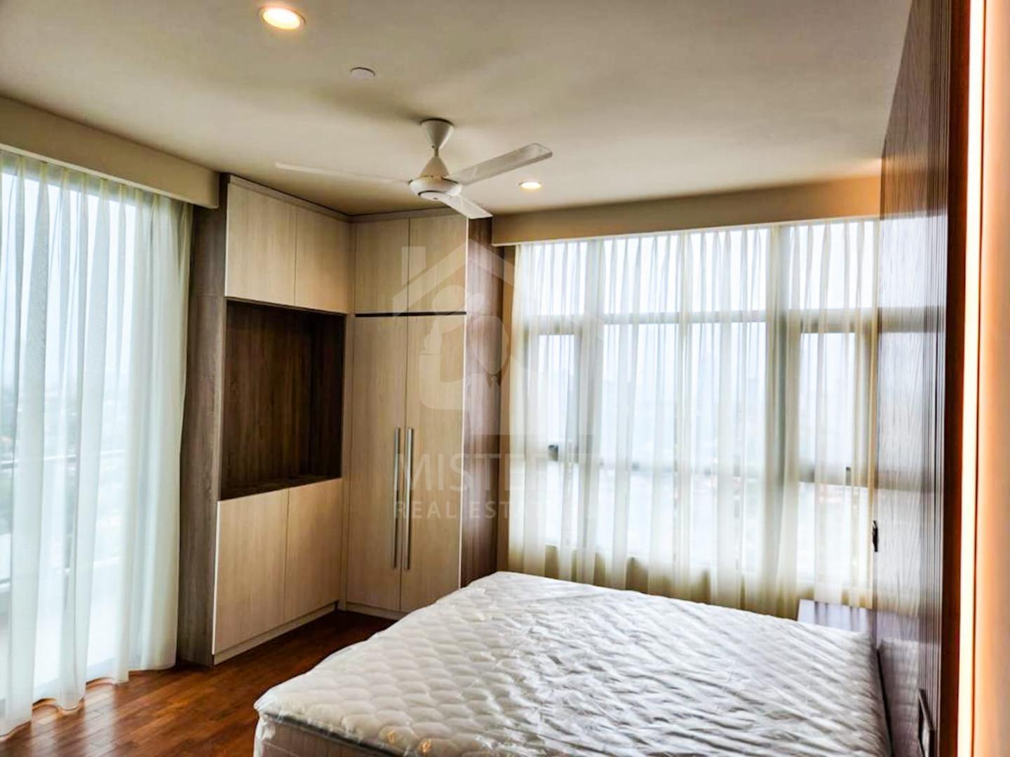 Apartment for Rent at The Grand, Colombo 07- image 2