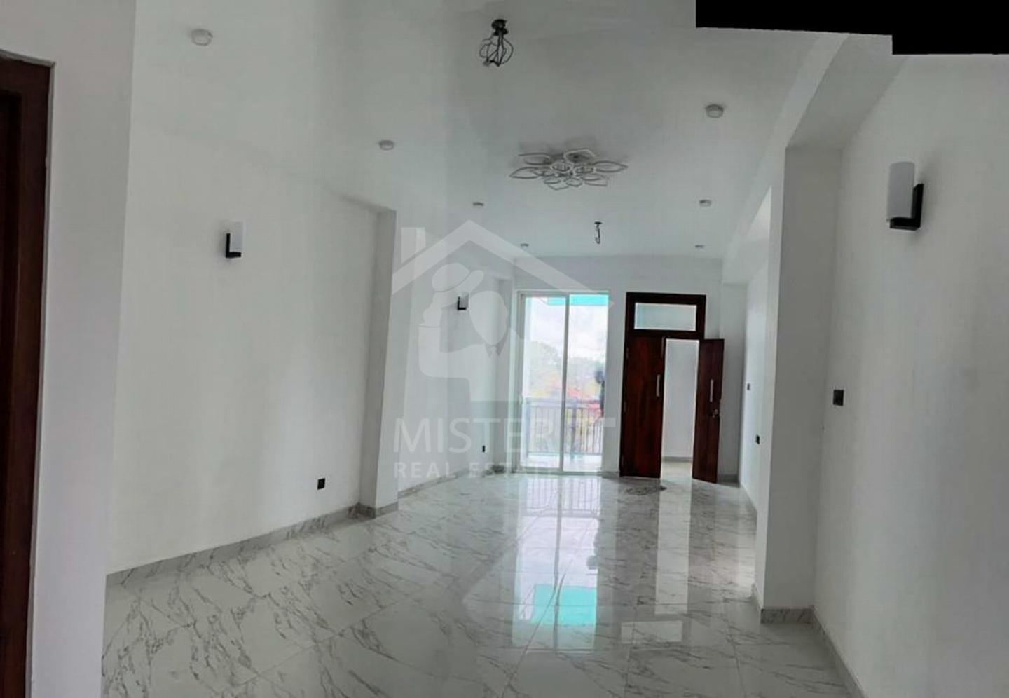 Private Apartment for Rent in Ratmalana- image 2