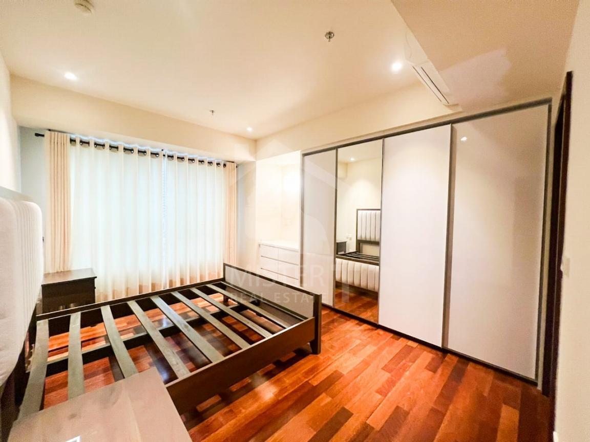 Apartment for Rent at Cinnamon Life, Colombo 02- image 2