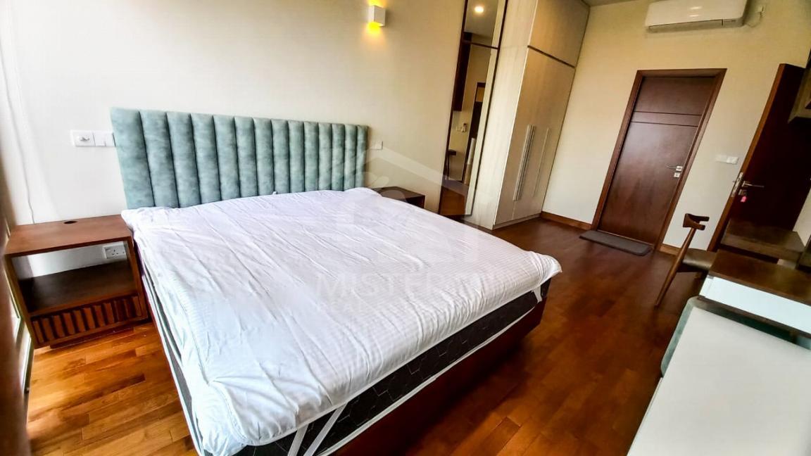 Apartment for Rent at The Grand, Colombo 07- image 2