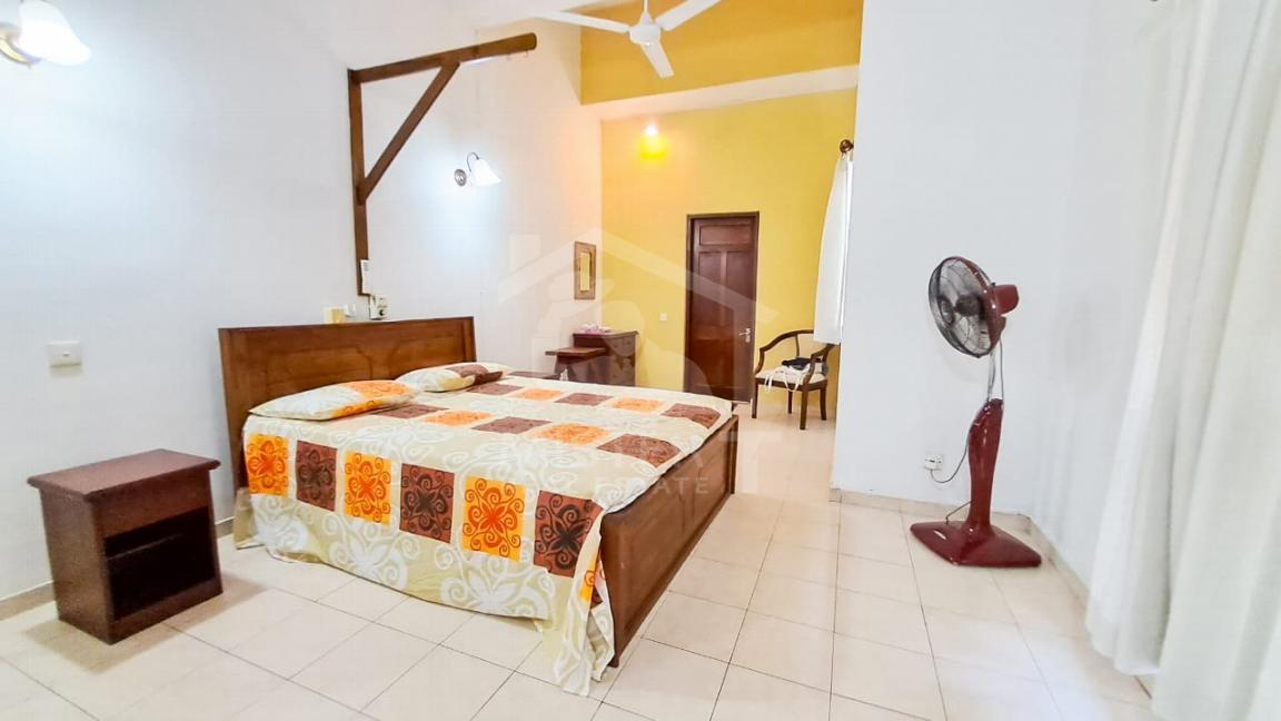 Private Duplex Apartment for Rent in Colombo 07- image 2