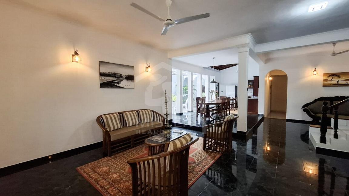 House for Rent in Mount Lavinia- image 2