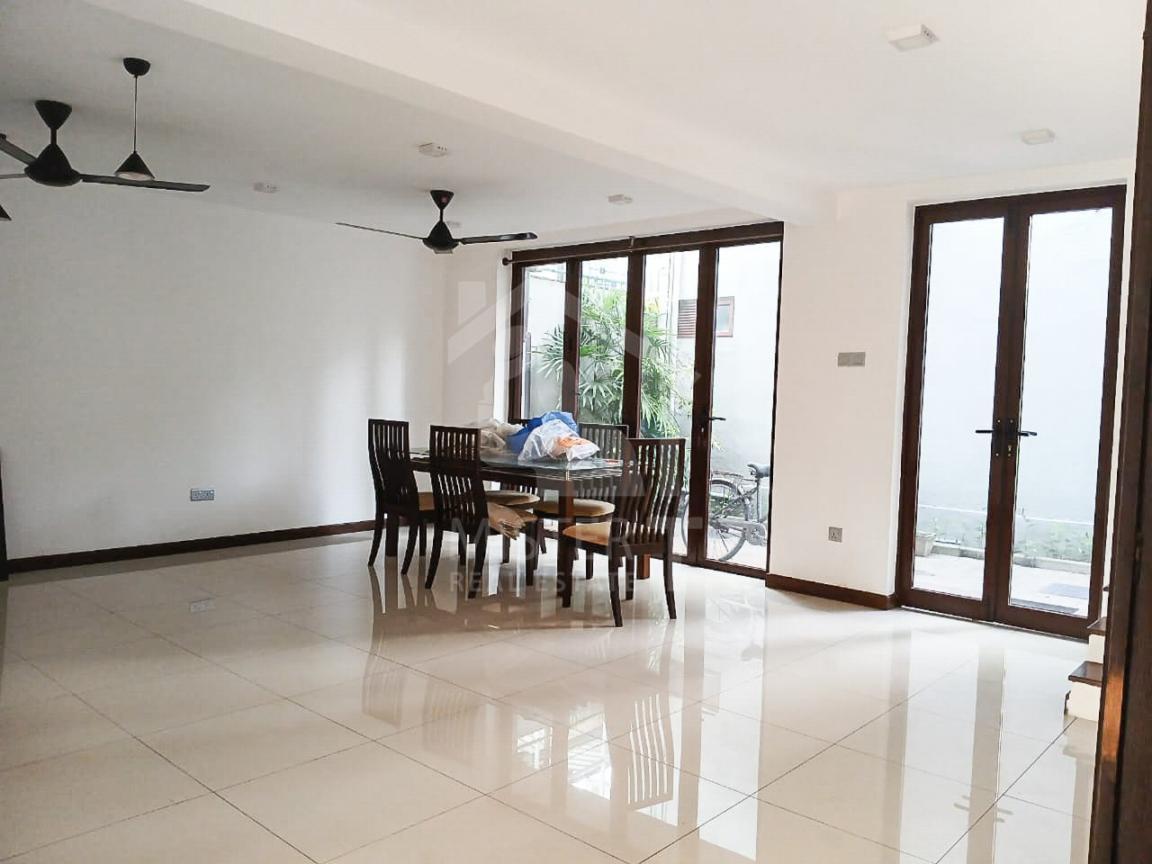 House for Rent in Colombo 08- image 2