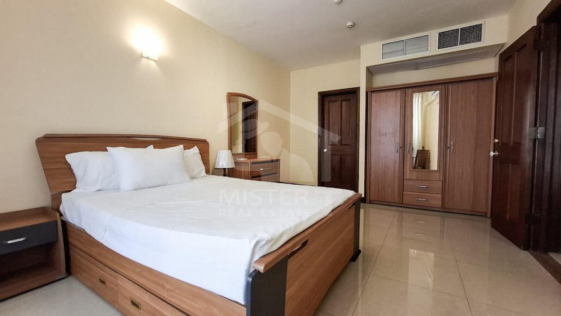 Apartment for Rent at Crescat, Colombo 03- image 2