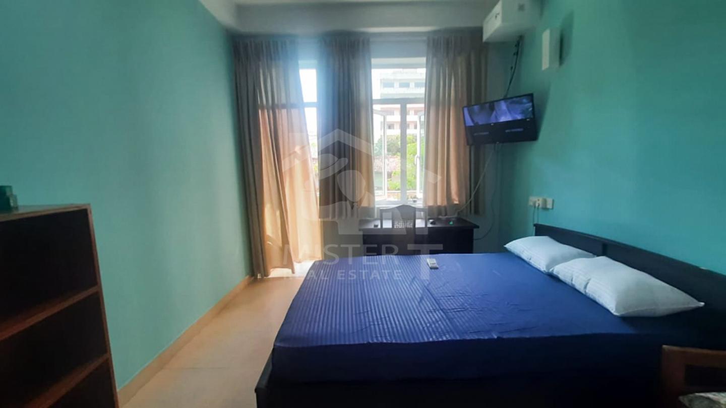 Apartment For Rent at Carriage House- image 3