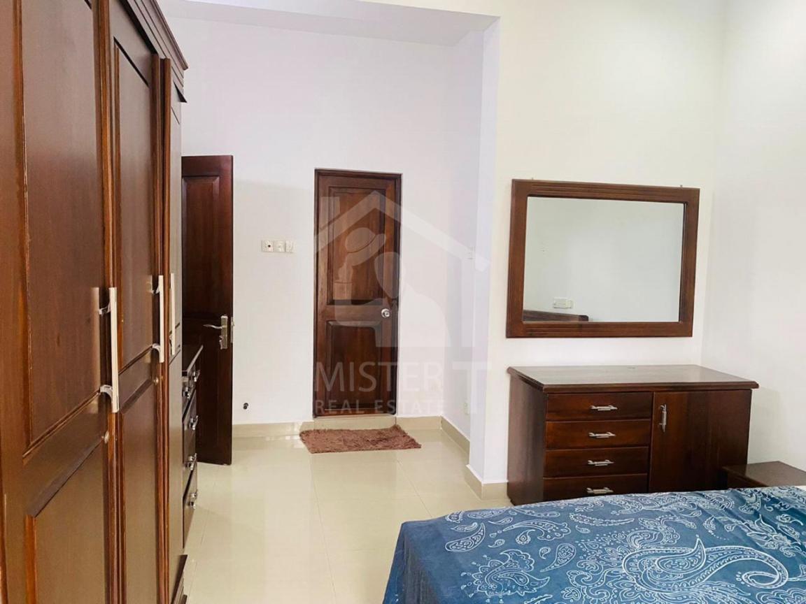 Apartment for Rent at Hawaii Residencies- image 3