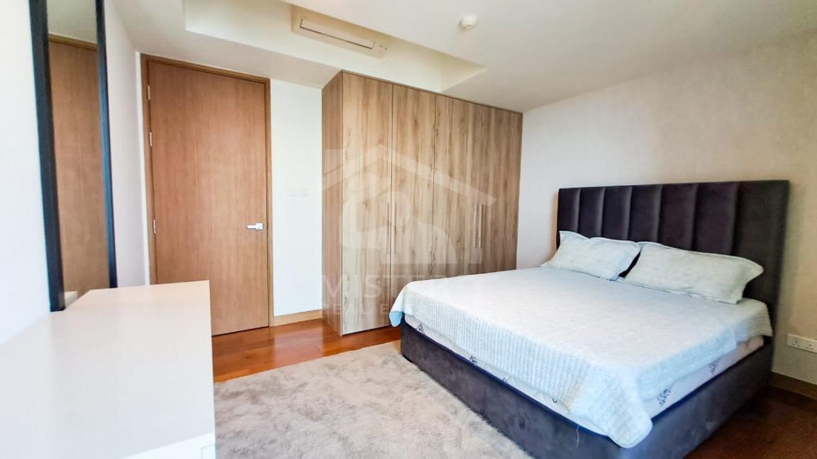 Apartment for Rent at The Residences, Colombo 02- image 3