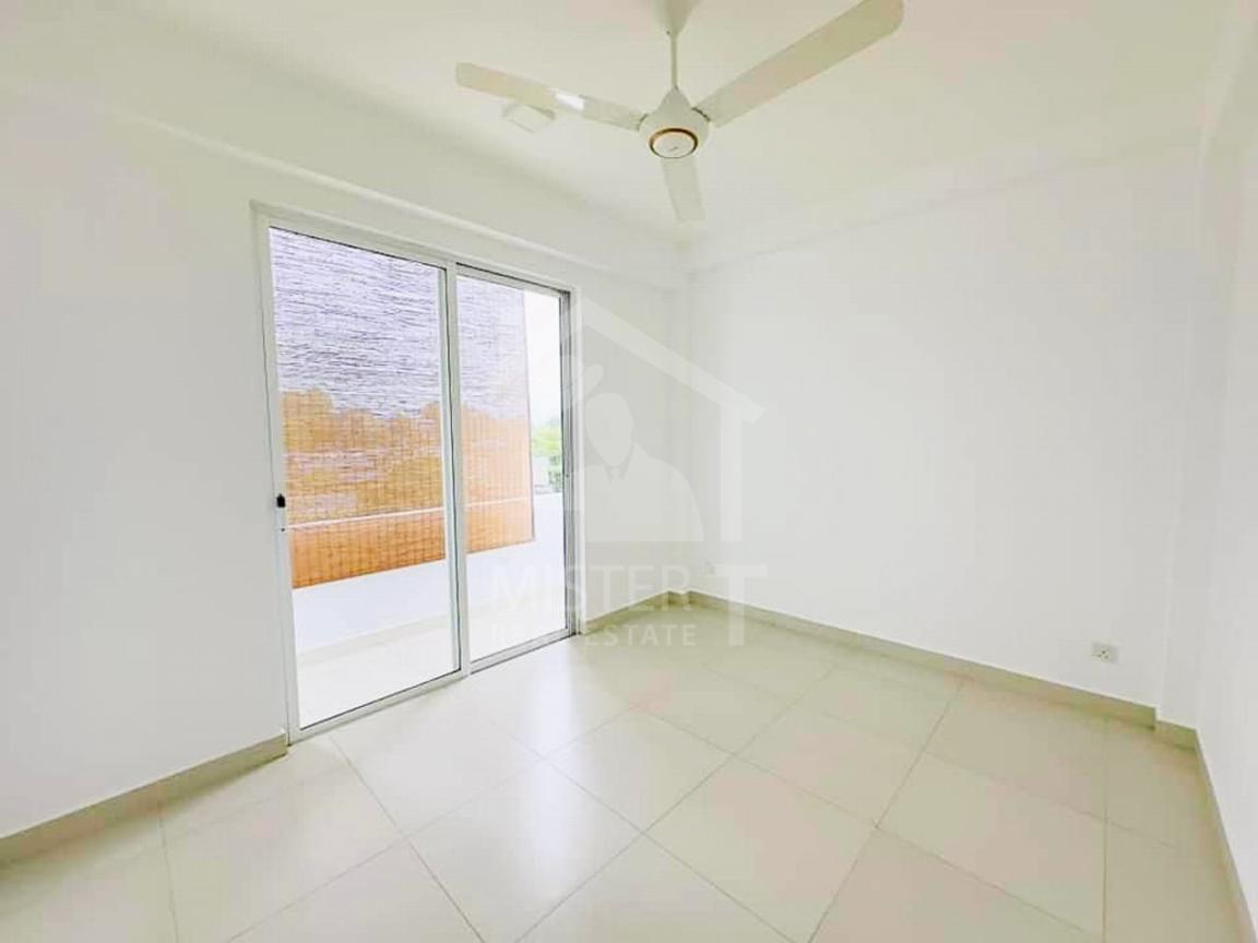 Private Apartment for Rent in Rajagiriya- image 3