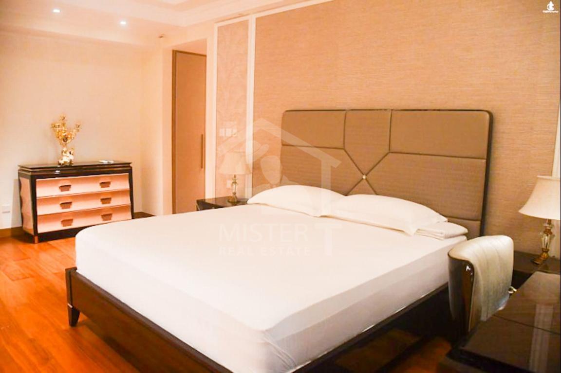 Apartment for Rent at The Residences, Colombo 02- image 3