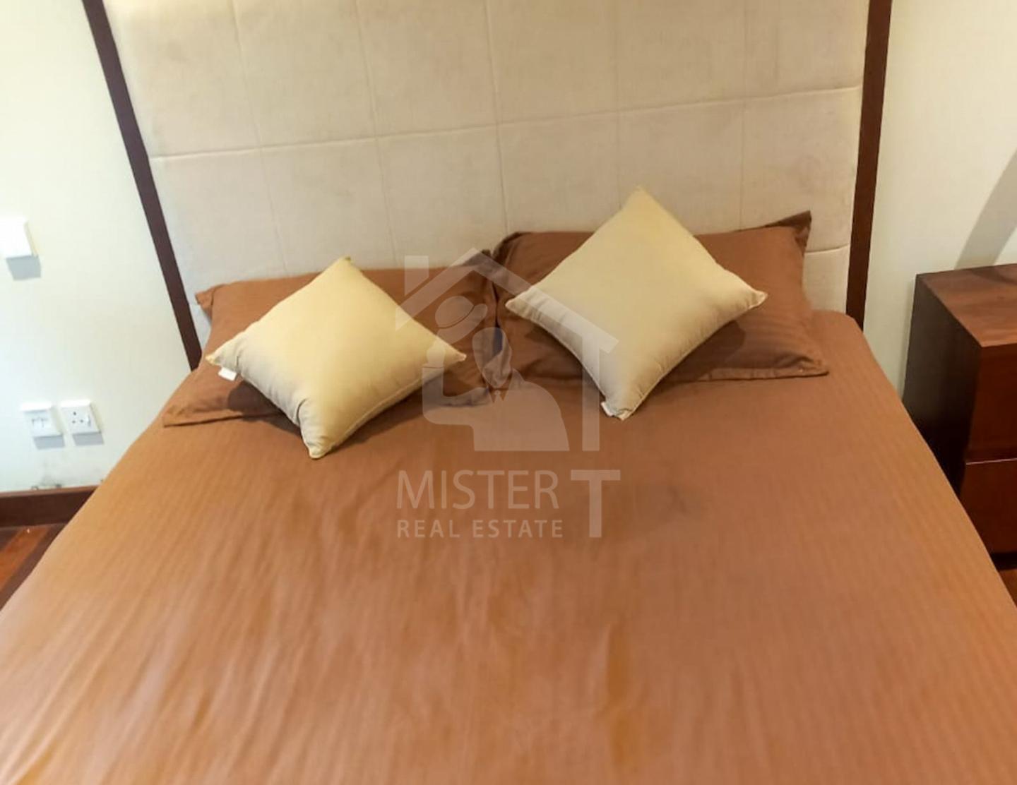 Apartment for Rent at Cinnamon Life, Colombo 02- image 3