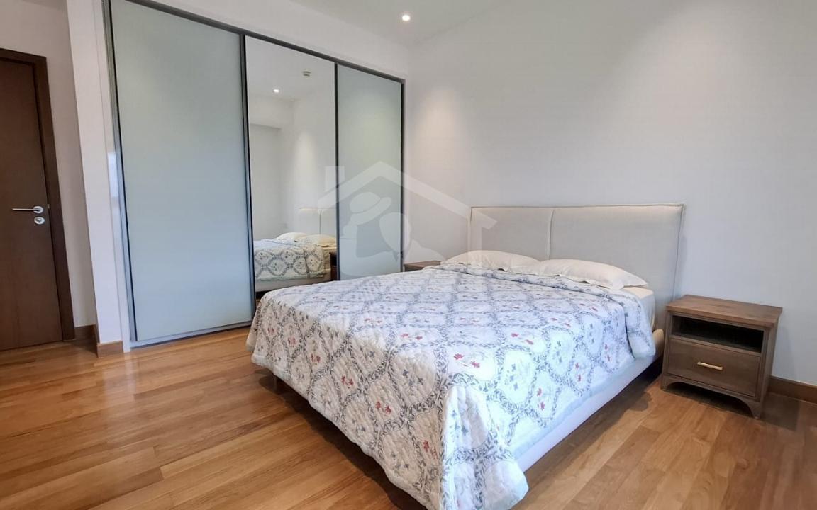 Penthouse for Rent at Cinnamon Life, Colombo 02- image 3