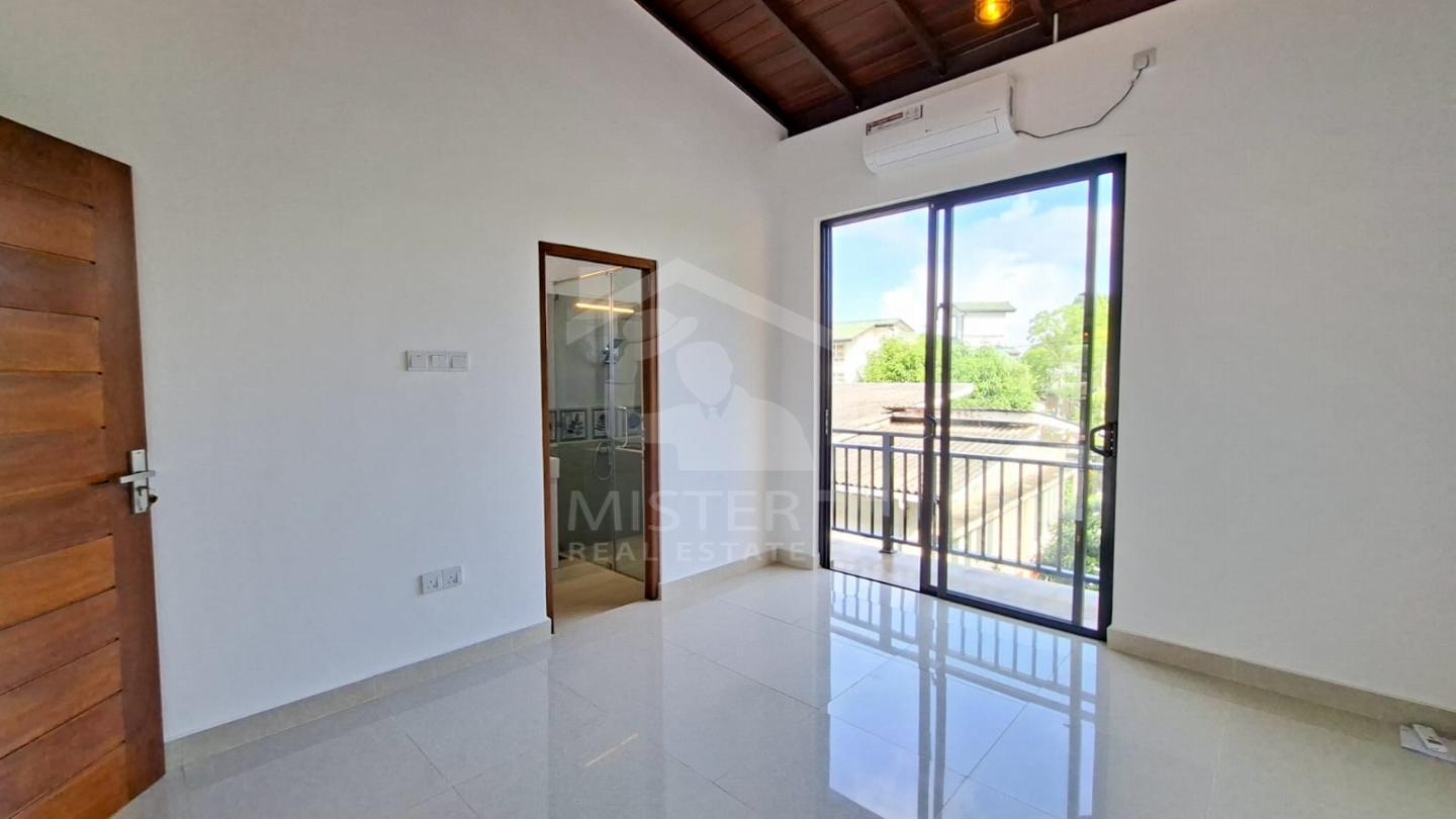 House for Rent in Mount Lavinia- image 3