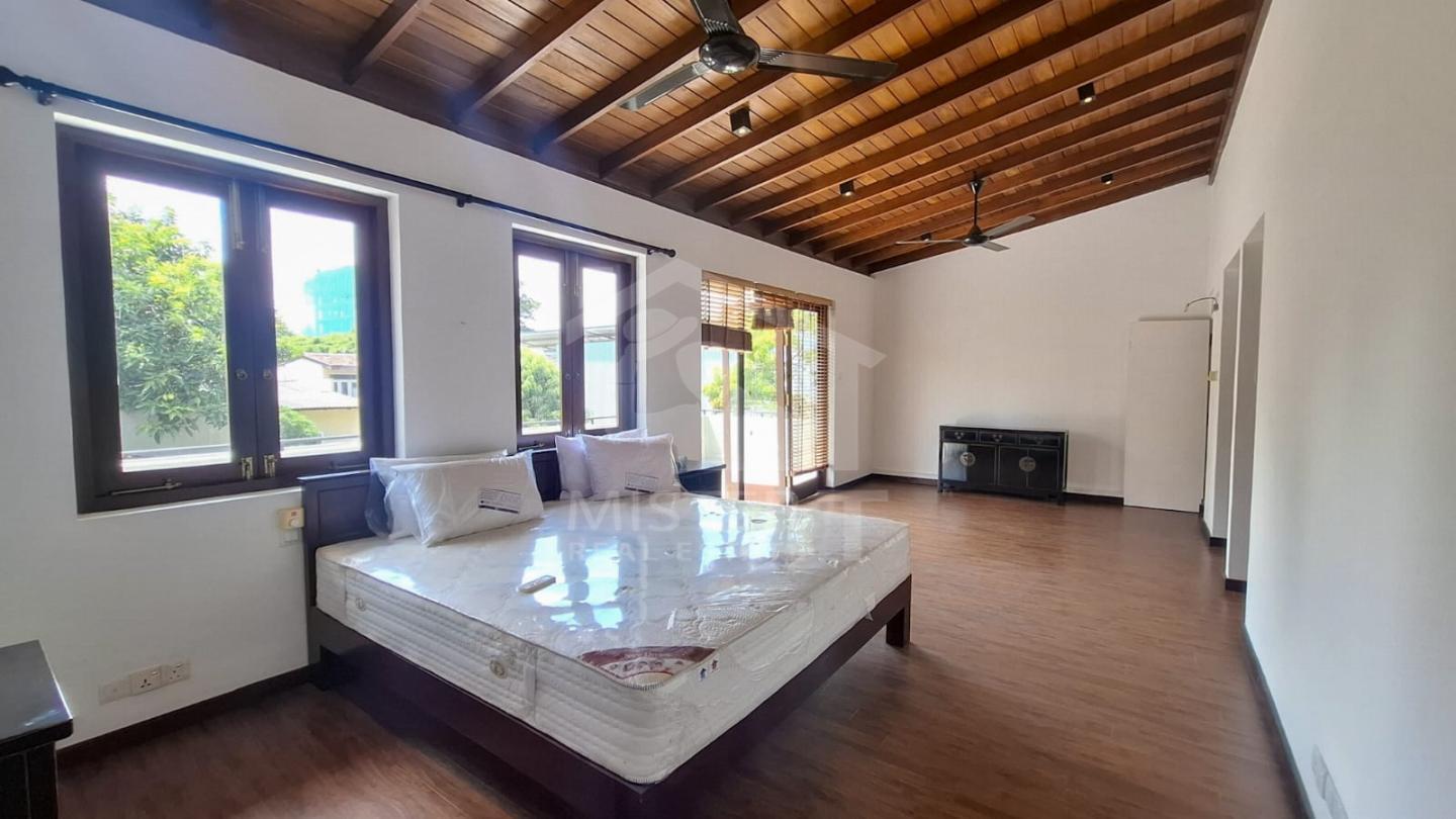 House for Rent in Colombo 05- image 3