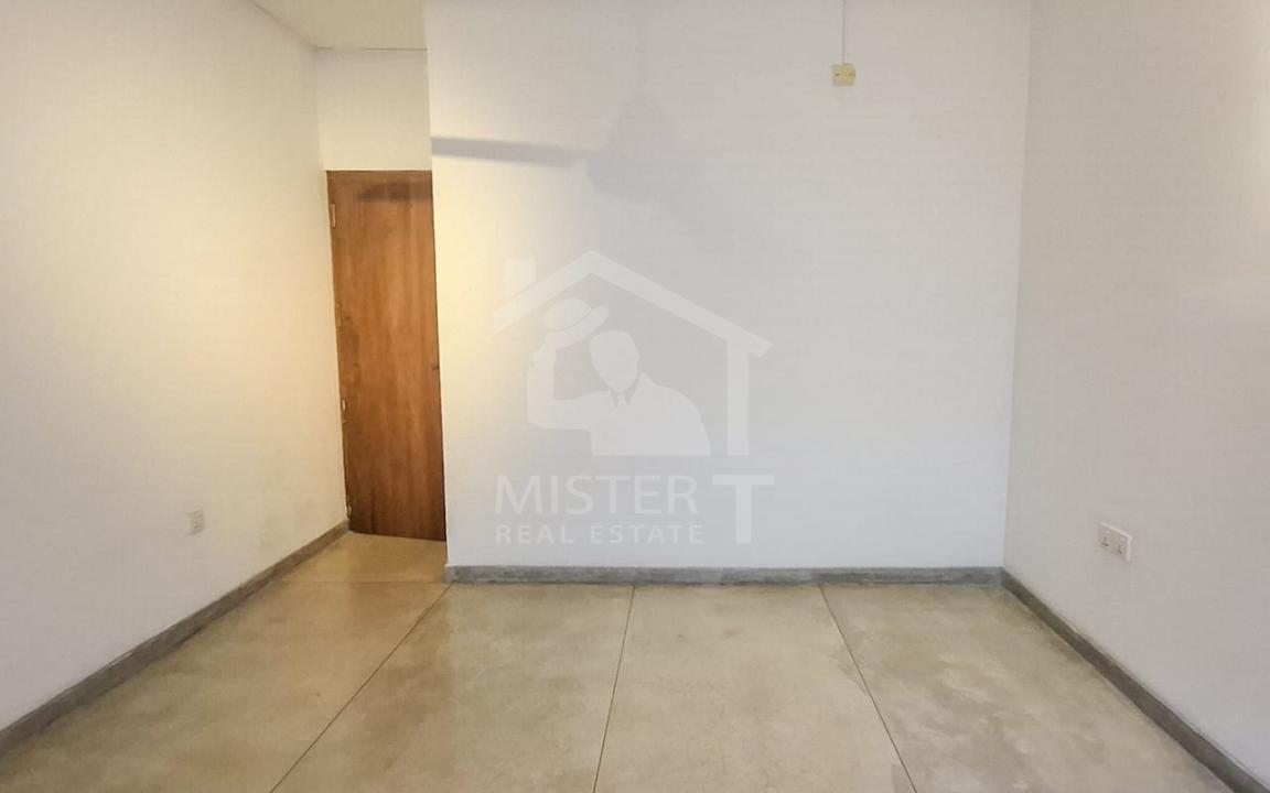 Private Apartment for Rent in Colombo 05- image 3