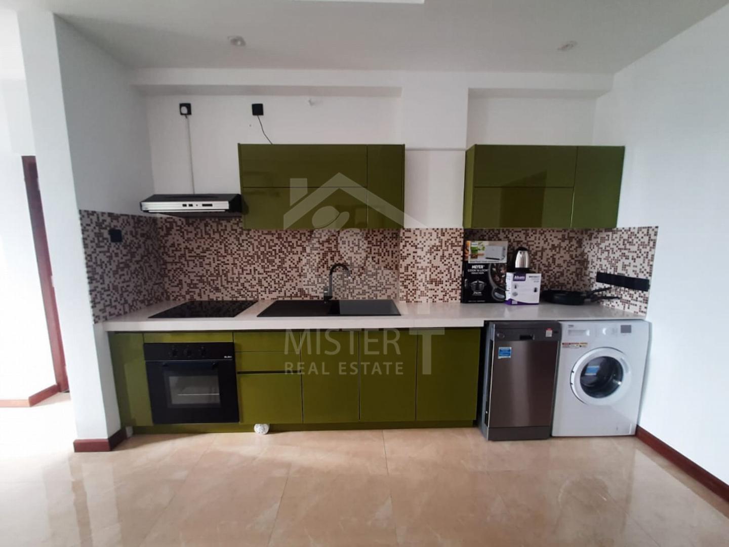 Apartment for Rent in Colombo 07- image 4